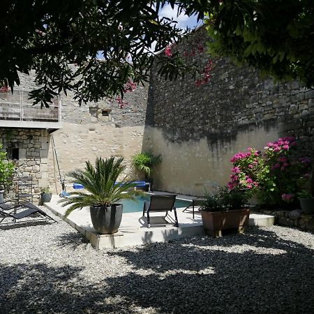 Gite D'Emeline Bourdic Exteriör bild