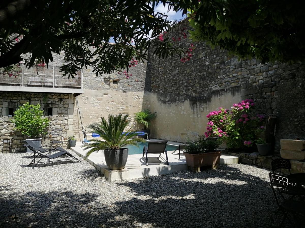 Gite D'Emeline Bourdic Exteriör bild